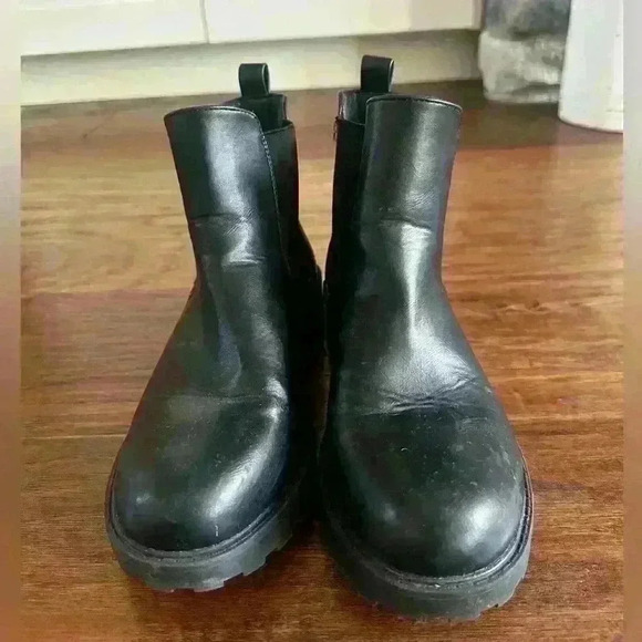 Sam & Libby Mini Boots - Picture 2 of 3